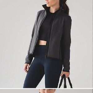 it's fleecing cold zip up GUC